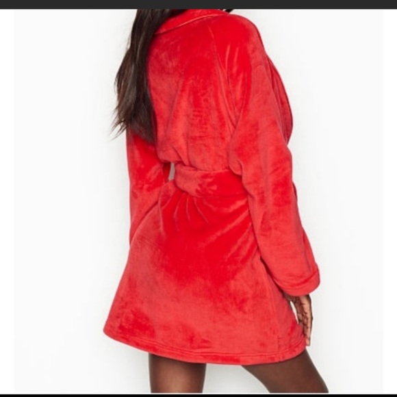 Victoria’s Secret Cozy Robe - Picture 3 of 6